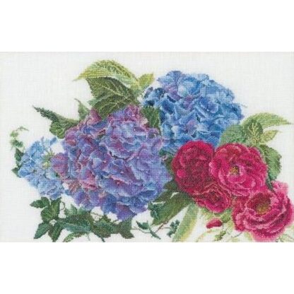 Kit point de croix Thea Gouverneur Hortensia et rose 442 Broderiedumonde